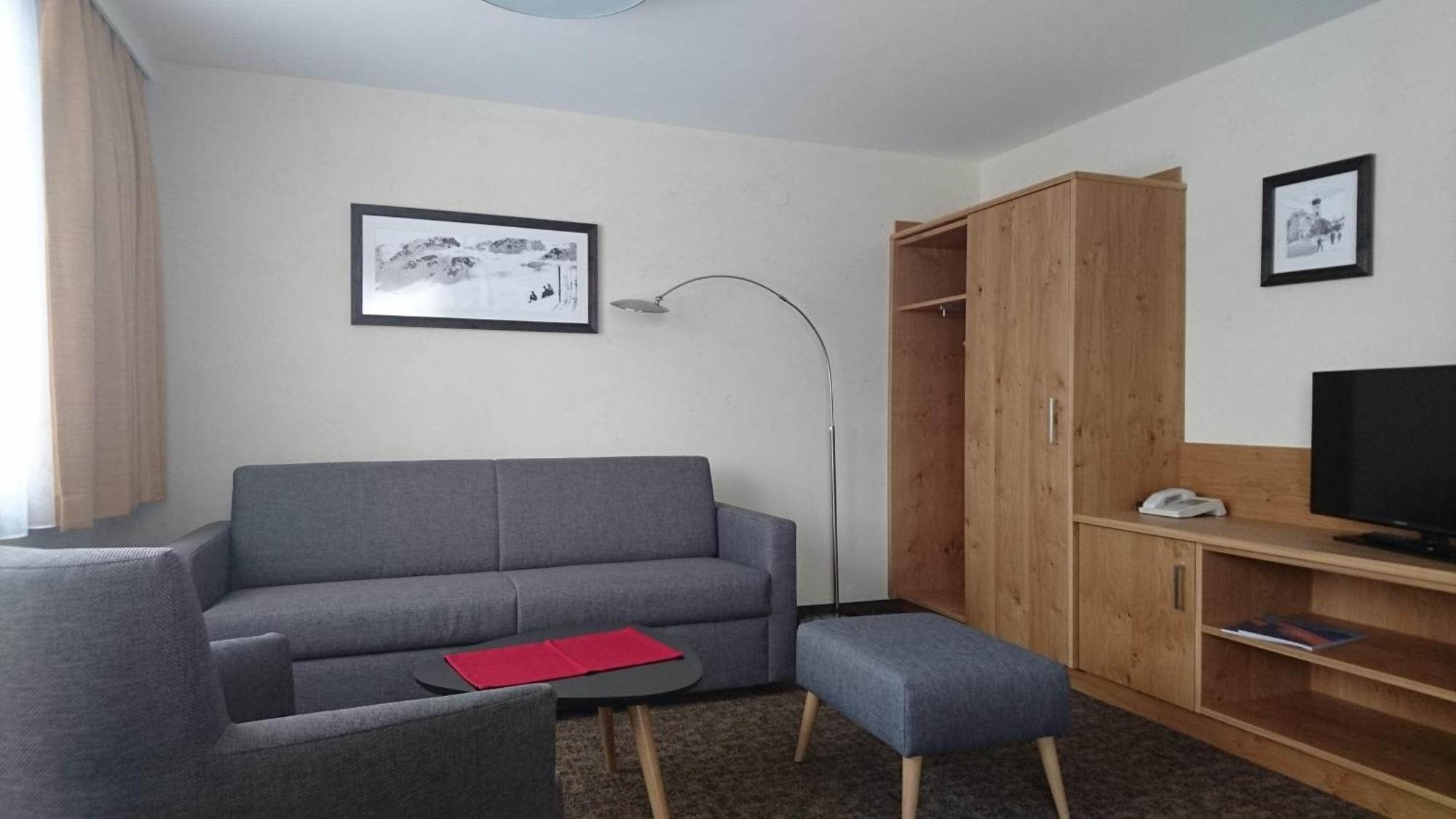 סן אנטון Appartements Tschol Martin חדר תמונה